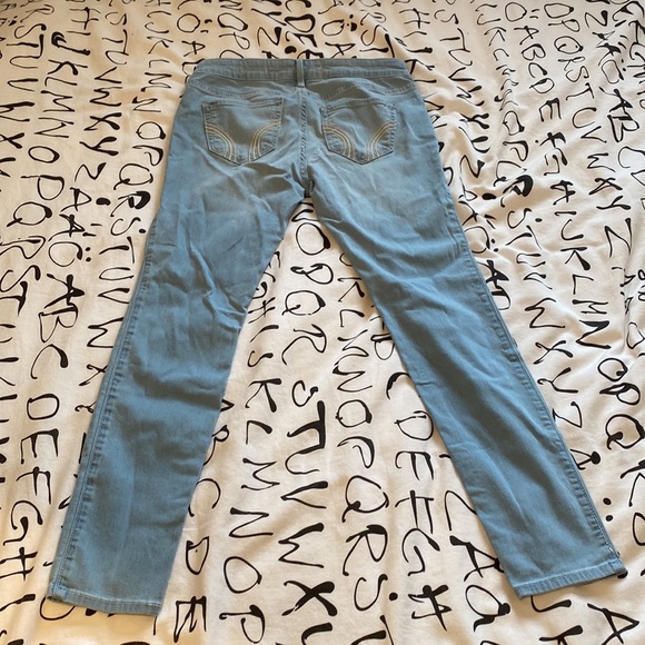 Hollister Low Rise Jean Leggings size 5S (W27 L26) in excellent condition - Picture 3 of 5